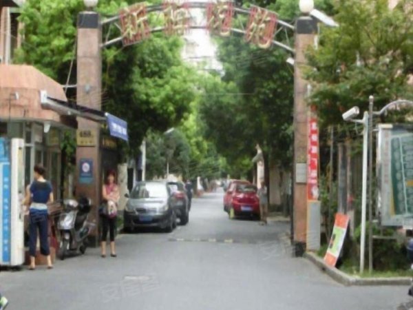 上海闵行古美罗阳新梅花苑(西区)假日好房)外环路地铁0,双南两室出租