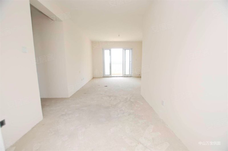 近万达堰湾长堤4室2卫南北通透采光充足随时看房