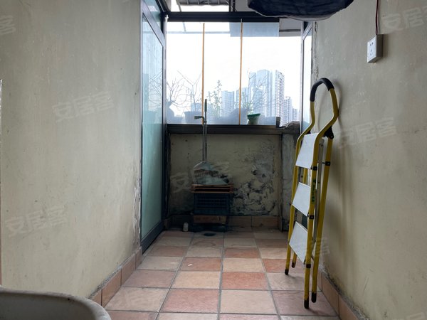 【多图】金阳牛津街,三峡广场租房,三峡广场附近牛津街 大阳台 精装