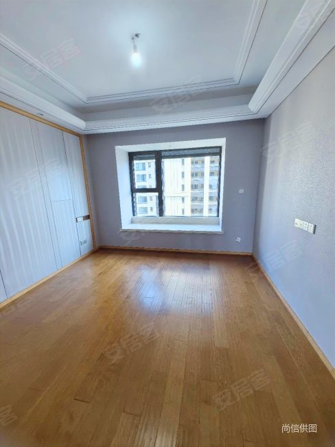 海珀星晖花园 户型方正 空置 中楼层 地铁s3号线