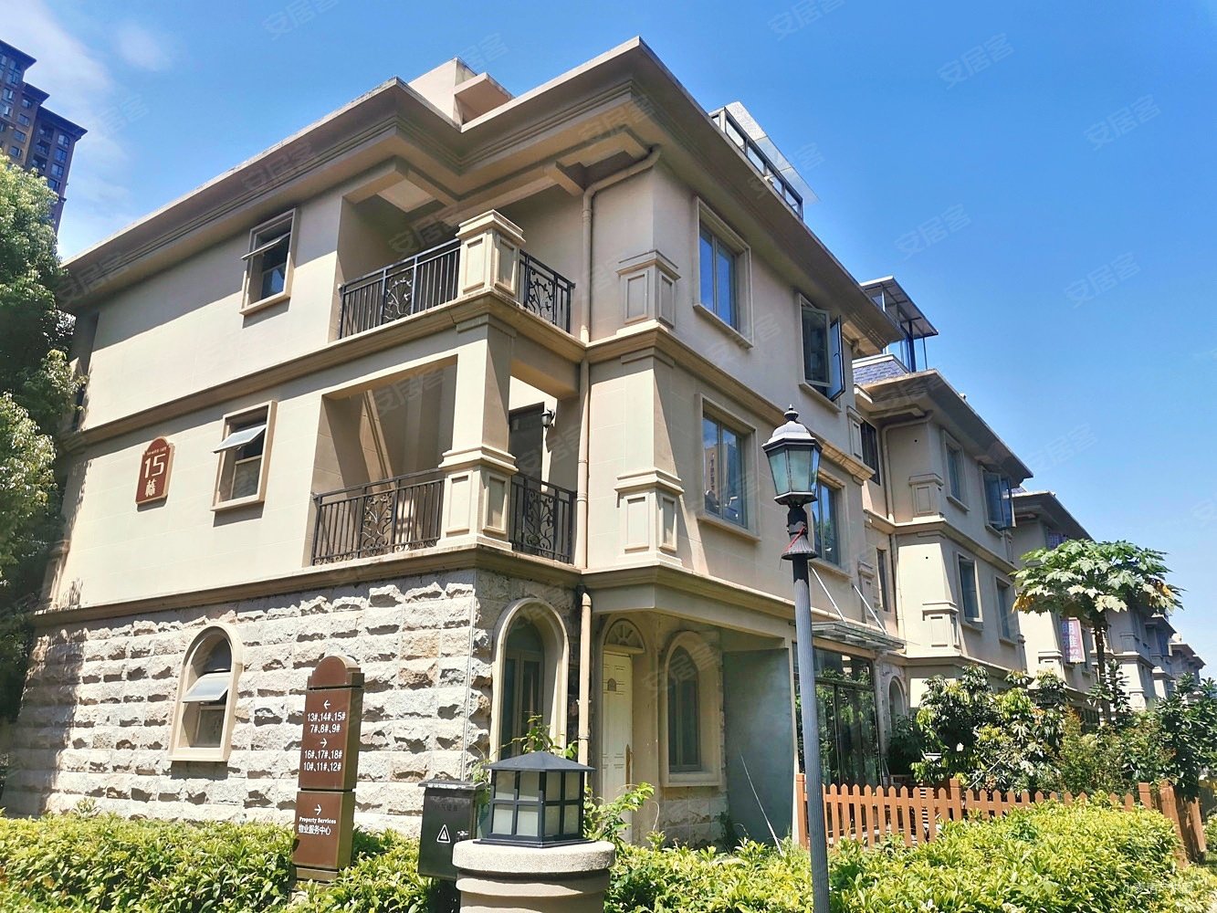 真便宜世茂3期联排318万带草地带车库带地下室带露台