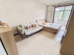 北京丰台蒲黄榆蒲黄榆地铁 蒲黄榆四里 东南向两居室明厨 很干净 随时入住出租房源真实图片