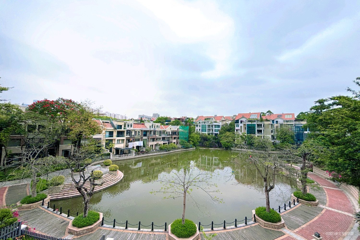 圣莫丽斯(别墅)二手房,0万,6室2厅,6卫,322.39平米-深圳安居客