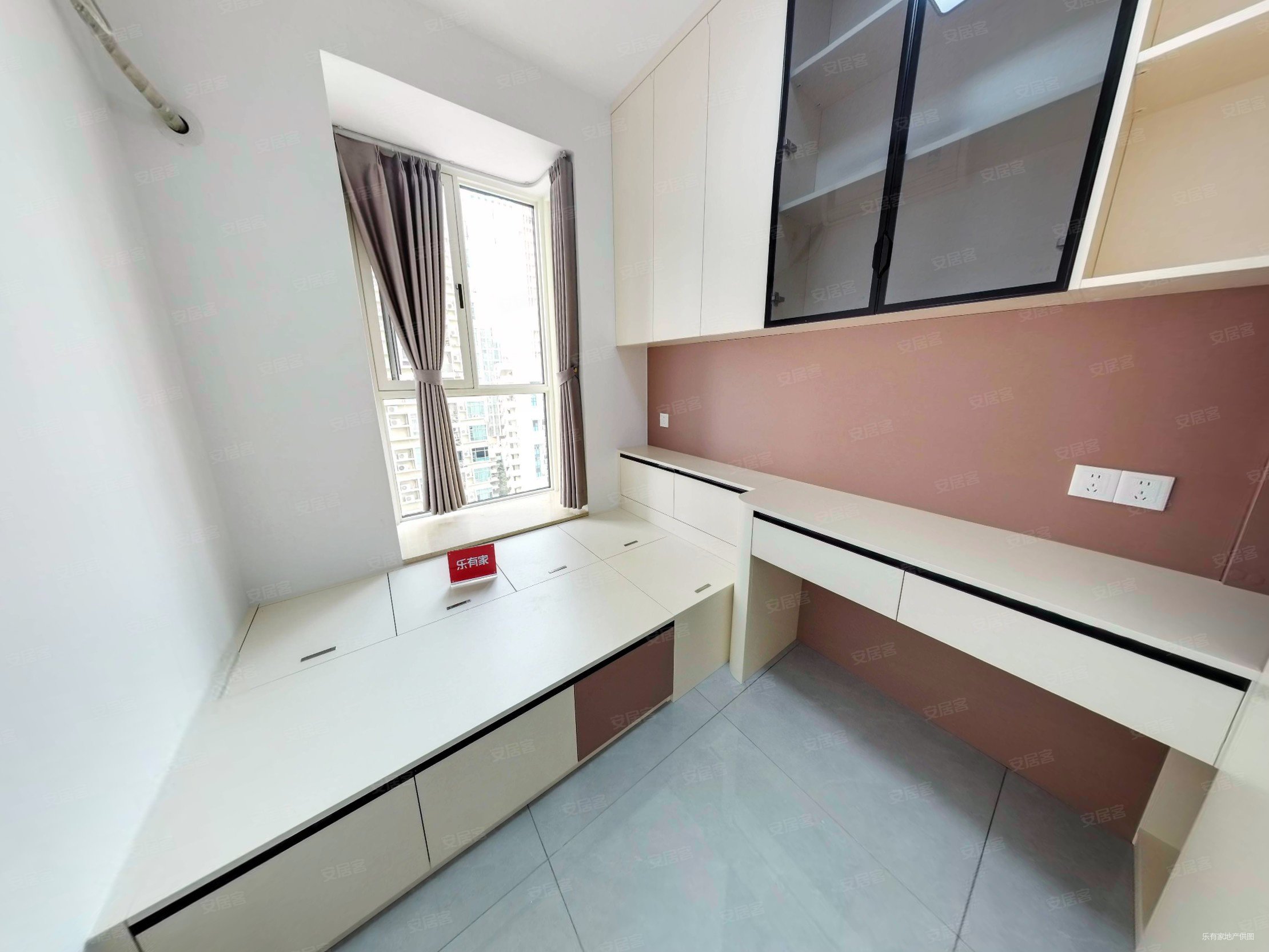 玮鹏花园2室2厅1卫77.88㎡北530万