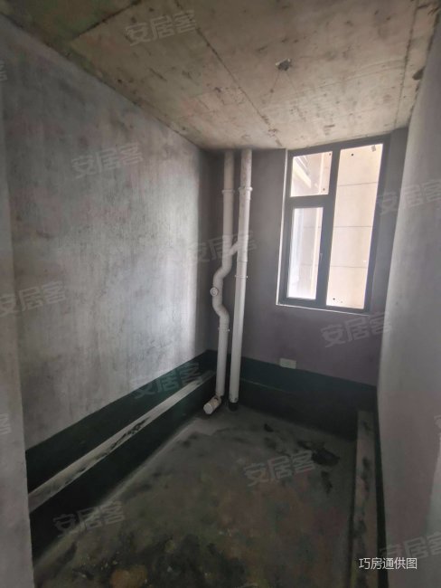 龙安花园正南朝向正规商品房有电梯双卫生间楼层好