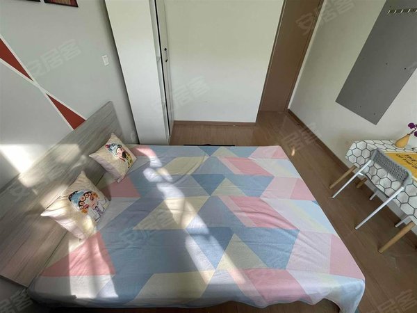 青岛城阳流亭易佳和府御澜国际 易佳和府 电梯房 好停车 可月付 南向空调出租房源真实图片