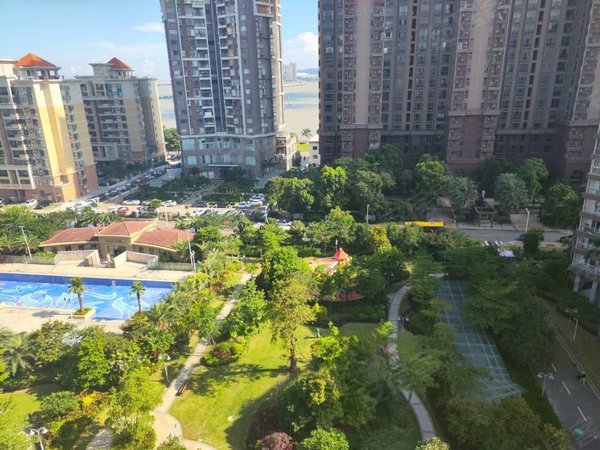 珠海香洲吉大海愉半岛花园吉大九州港,万科海愉半岛,精装四房出租.