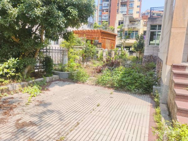 惠州房产网>惠州二手房>惠城二手房>龙丰二手房>润园(别墅)>599_449