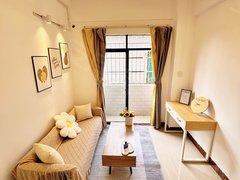 茂名茂南人民广场兆达广场附近 一房一厅一卫 精装好房 有阳台出租房源真实图片