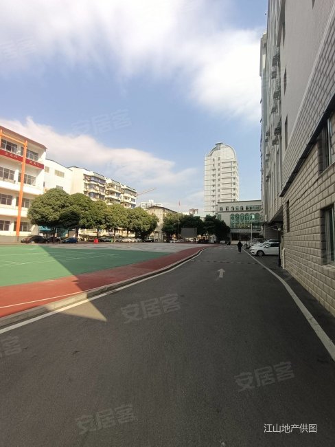 南宁房产网>南宁二手房>青秀二手房>中山二手房>广西艺术学校教职员工