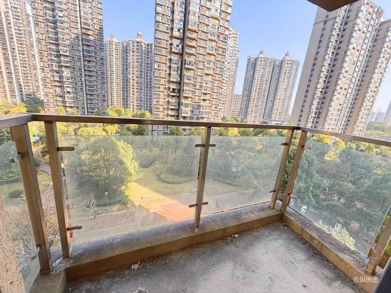 看视频说价!西站瑞都不靠高铁3房2卫急售,西站瑞都二手房,76万,3室2厅