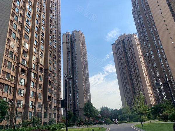 重庆北碚城南新区鲁能北渝星城拎包入住(鲁能北渝星城)近西大2号门 24