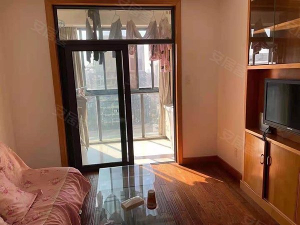 绍兴上虞百官大通东方名都出租东方名都66平方精装一室二厅3000月出租