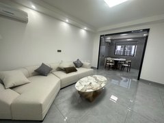 泰州海陵城南整租！万达盒马商圈！宝带通江花园三室两厅随时看房出租房源真实图片