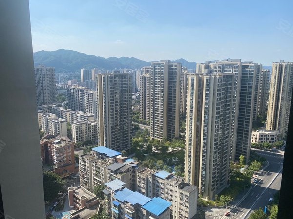 重庆沙坪坝新桥万科金色悦城(5期商住楼)凤天路 图书馆 西南医院新桥