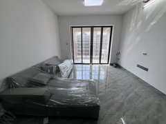 泉州鲤城浮桥鲤城万达旁站前大道三房两卫2000包物业 随时看房拎包入住出租房源真实图片