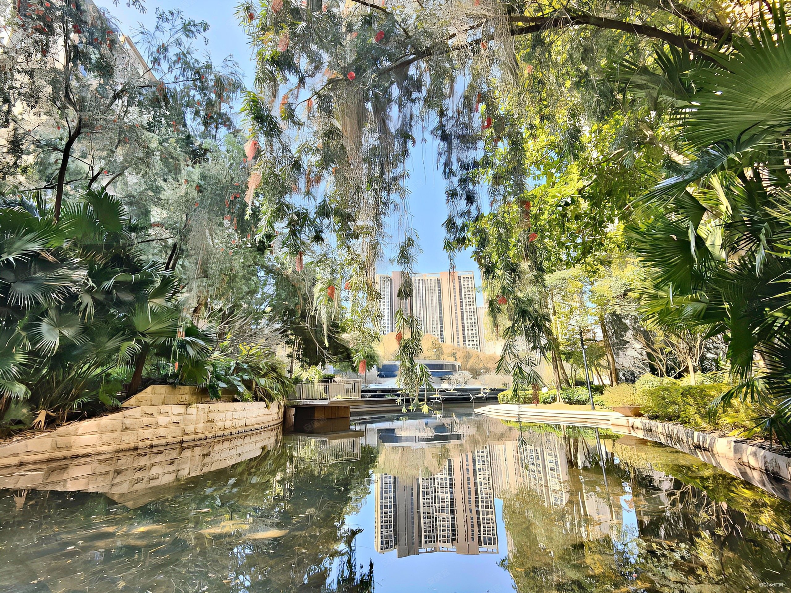 万科翡丽山3室2厅2卫94.72㎡南北200万