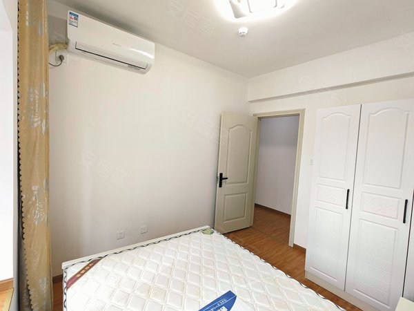 简阳帝一广场龙泉万达 旅游学院附近 阳狮广场套三整租 无中介随时