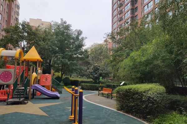 白桦林居怎么样,好不好_中介房产经纪人:张建超对白桦林居的评价-西安