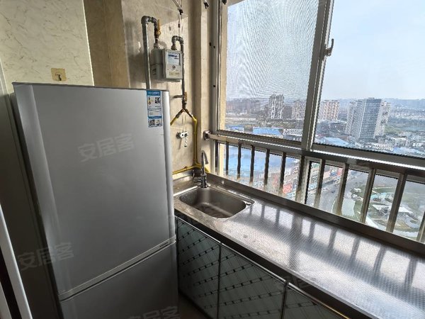 濮阳华龙濮阳站恒丰中央广场自家的房子出租,押一付一 拎包入住出租房源真实图片