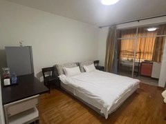 桂林象山中山南路港湾1号地段好，电梯好楼层，家电，家具齐全，拎包入住出租房源真实图片