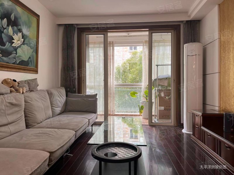 上海房产网>上海二手房>闵行二手房>金虹桥二手房>湘府花园古北首席>