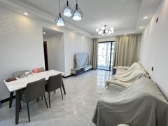 惠州惠阳经济开发区半岛附近精装四房，业主自住标准！可随时看房，拎包入住出租房源真实图片