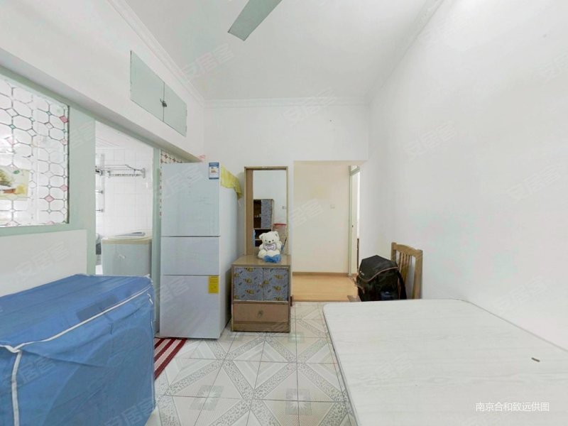 樱铁村小区密度低医疗配套成熟中间楼层满五正南朝向