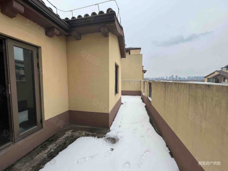 洛阳房产网>洛阳二手房>洛龙二手房>龙门石窟二手房>香醍河畔(别墅)>