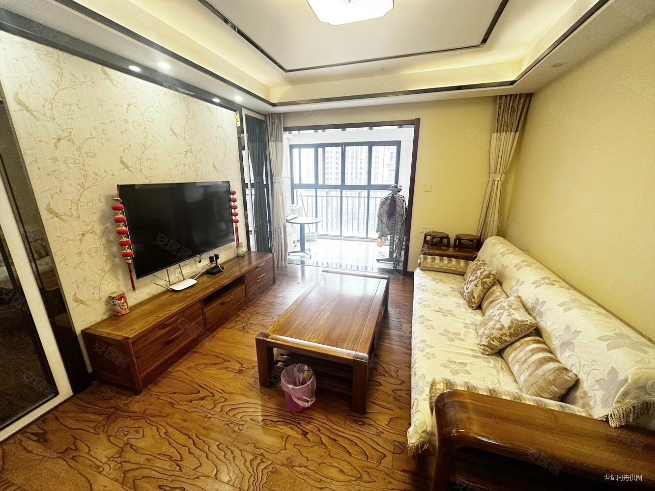 中建开元公馆3室2厅2卫108.51㎡南北151万