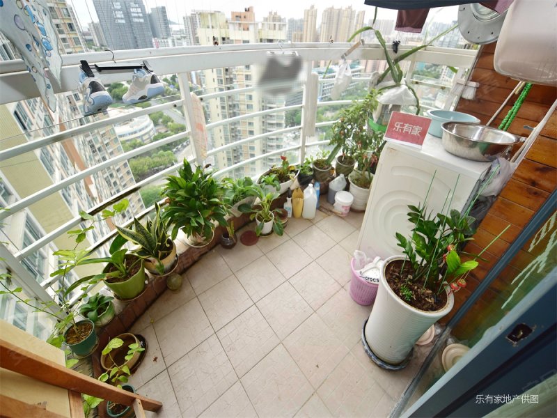 御景湾 近地铁 有电梯 南北通透 出行方便 双卫