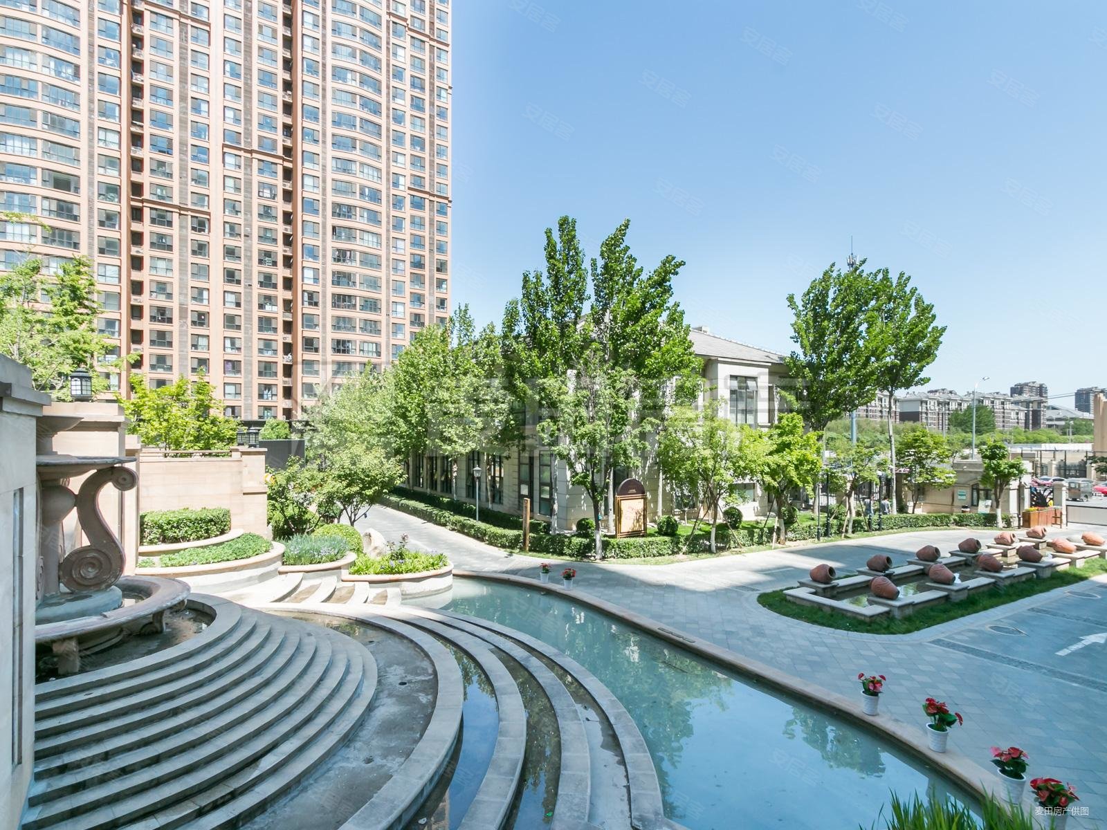 北京城建世华泊郡