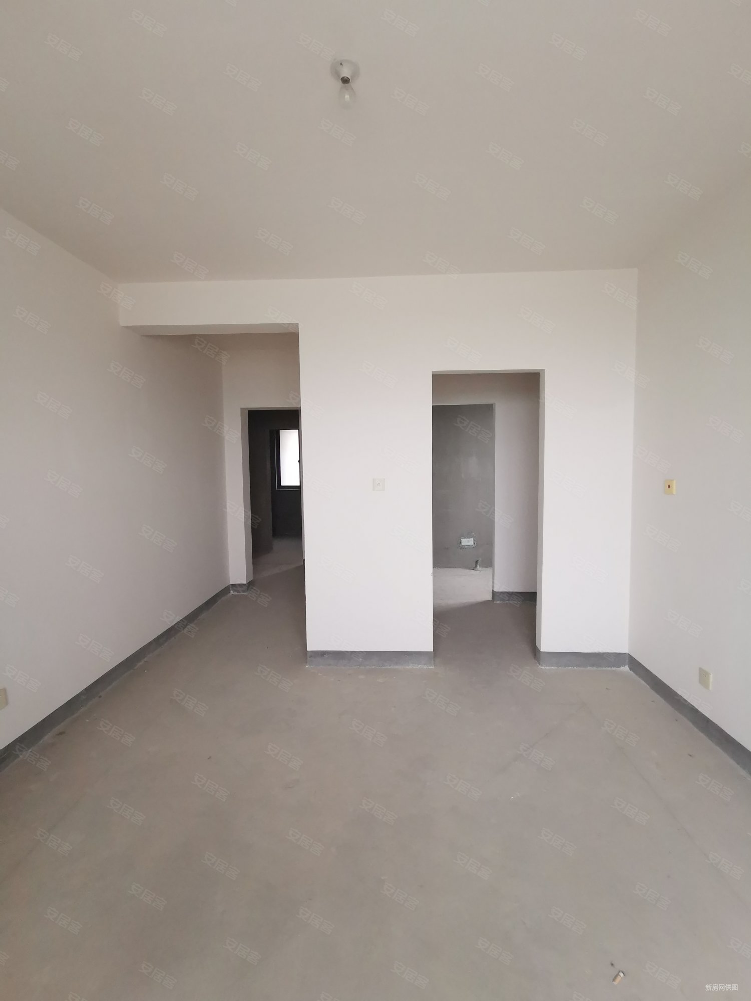 太湖新城 楼龄新 有电梯 低容积 高楼层视野好 商品房