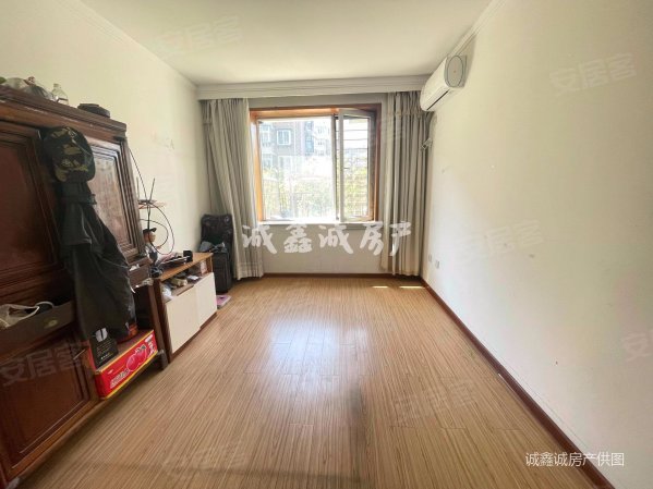 金华苑 一楼 带大花园 87平 60万,金华苑二手房