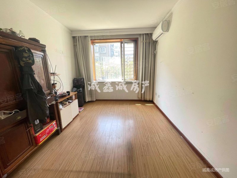 金华苑 一楼 带大花园 87平 60万,金华苑二手房