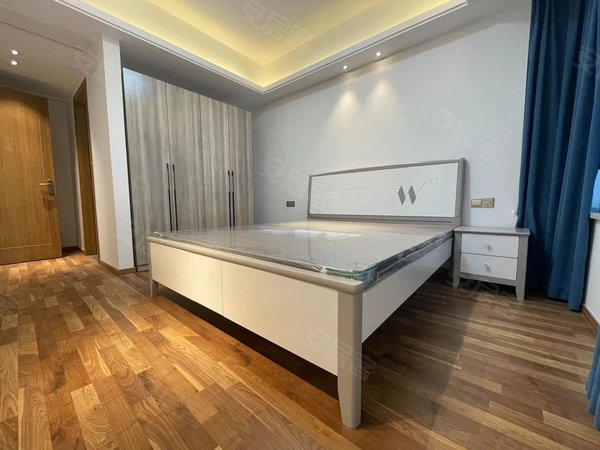 宁德蕉城宁德站世林外滩东晟广场商圈 世林外滩 南北通透 交通便利 离