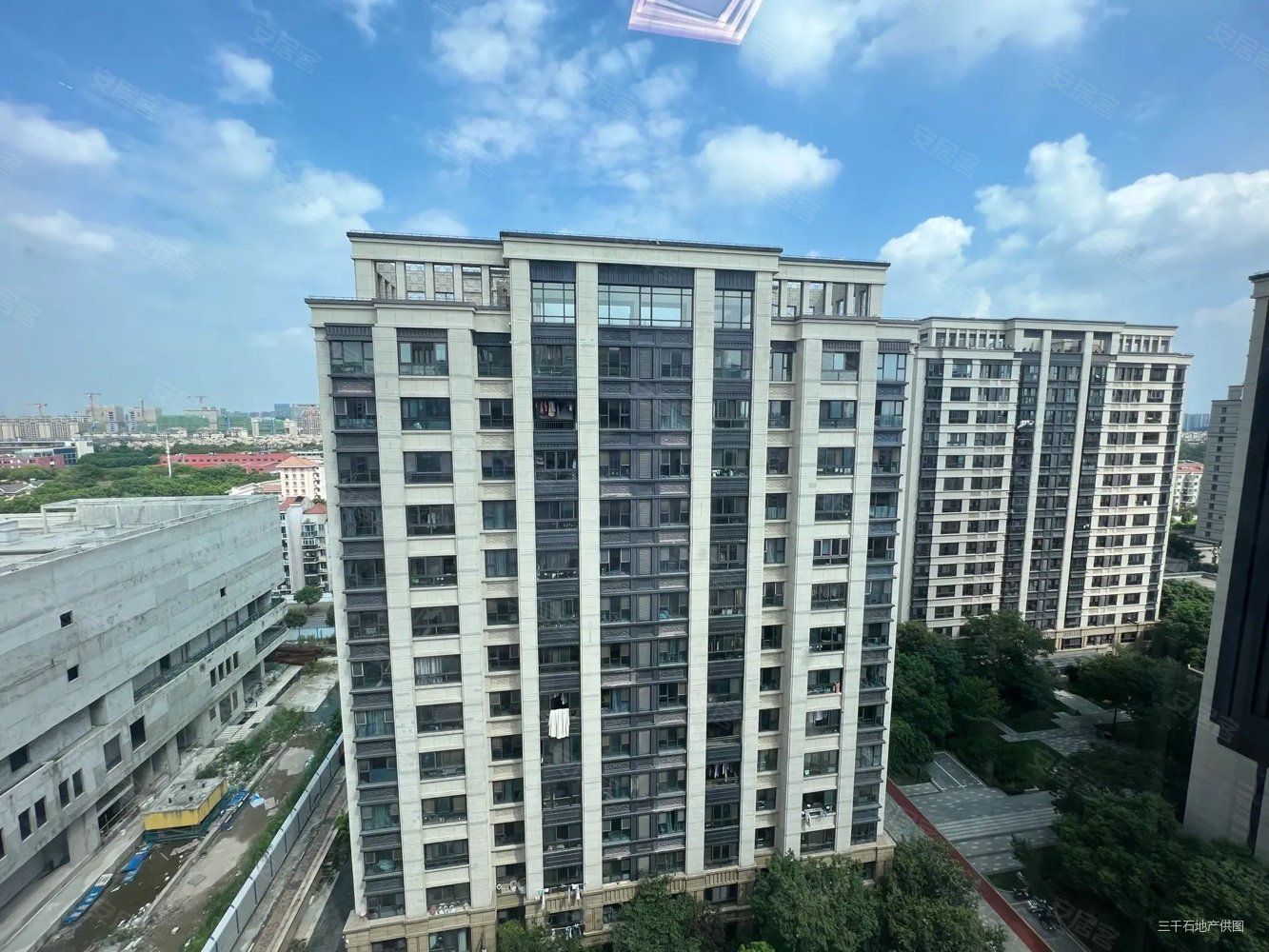 虹桥正荣府平台限制房东目前真实报价满五拎包入住