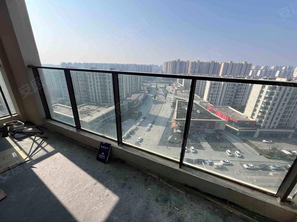 苏州吴中香山蔚蓝四季花园民用水电!停车方便!配套齐全!