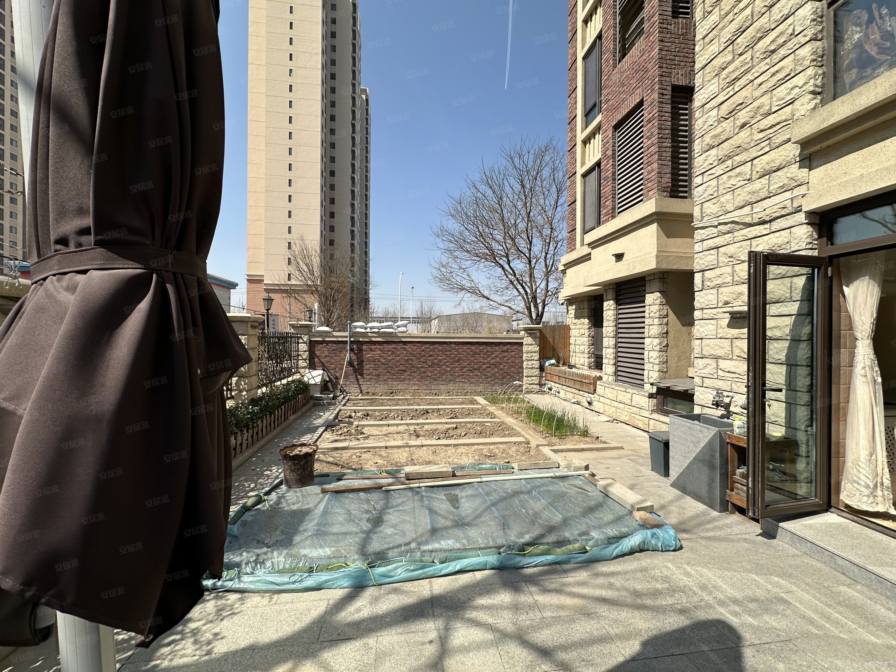 好房瞅瞅吧云锦世家一楼带地下室豪装全屋实木看房方便