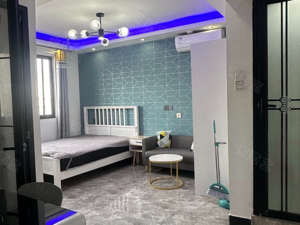 上海浦东康桥东康名苑随时看房 独立厨卫 可燃气做饭 近11号线地铁 秀