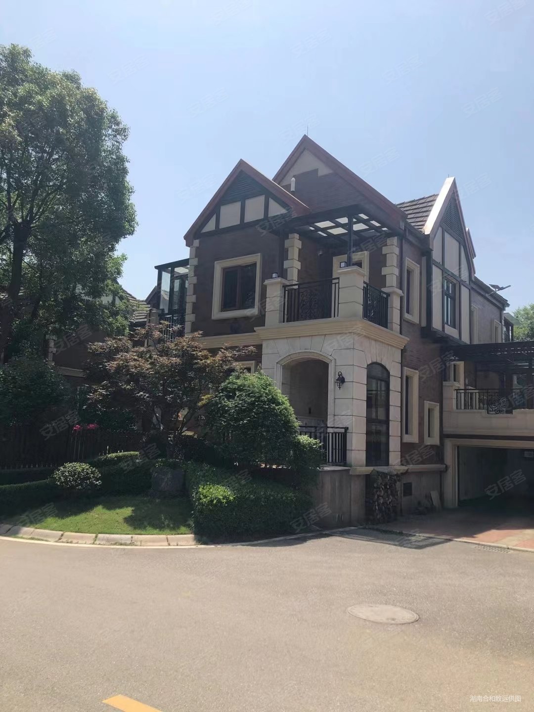 爵世名邸