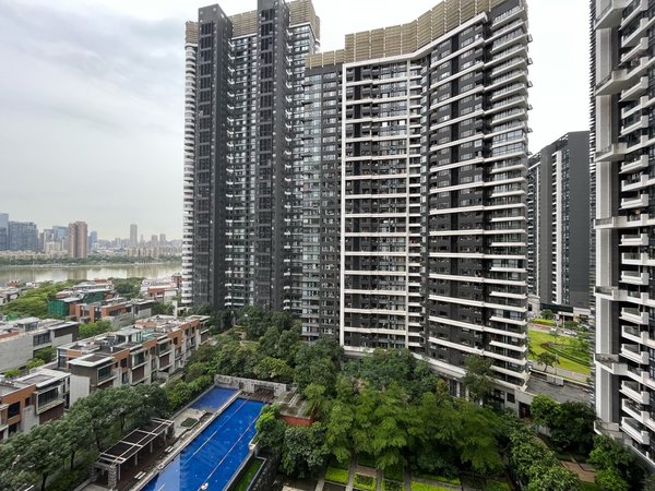 珠海香洲南屏中信红树湾(北区)红树湾 一房一厅 看泳池  带大浴缸出租