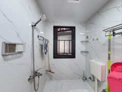 长沙雨花树木岭正荣悦玺 3室2厅2卫出租房源真实图片