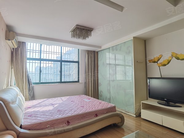 泰州海陵城中锦绣华庭(商住楼)柳园万达旁 锦绣华庭 公寓拎包入住