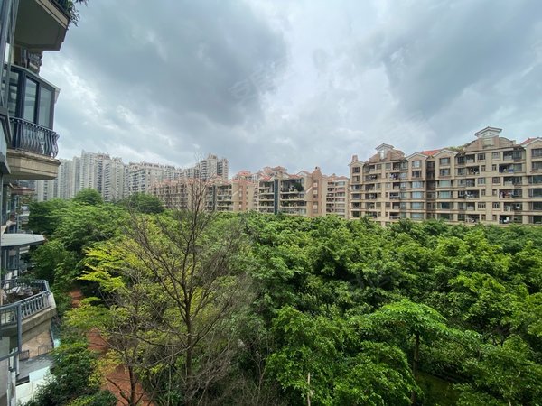 广州天河汇景新城汇景新城中央庭院汇景中区复式五房,漂亮中空客厅