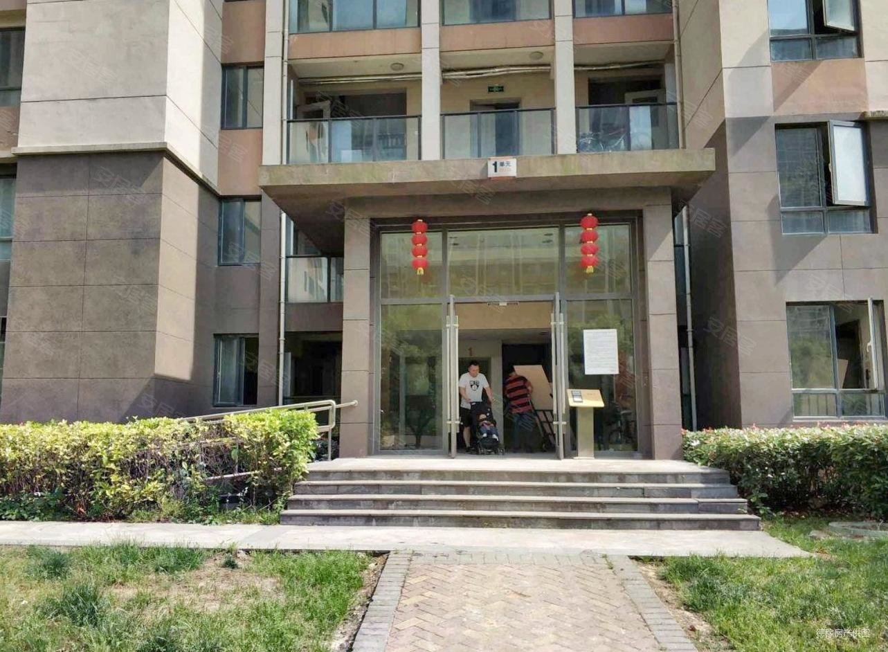 新上万达茂双地铁旁精装貮拾万拎包入住仙林悦城价格可谈