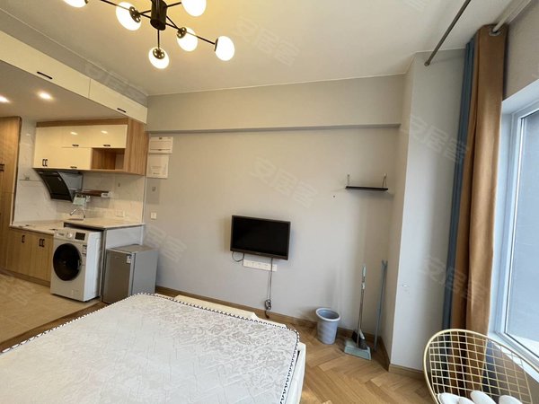 轻轨站旁 西著七里单身公寓 小清新风格 随时看房出租房源真实图片