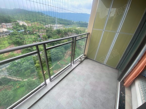 重庆綦江綦江城区千山美郡千山美郡精装两房1500出租,可随时看房!