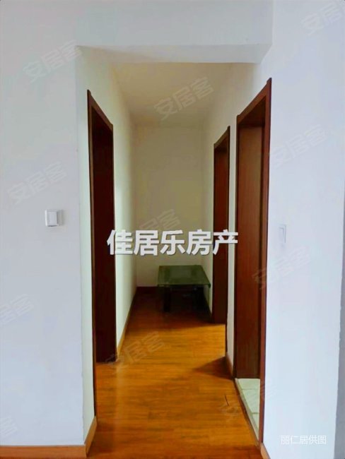 滨江馨园2室105.00万元超值极好业主抛售超值极好