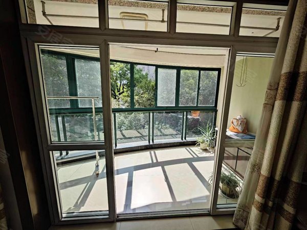 杭州萧山城厢家景园育才路 家景园 150平三室 萧山中医院  萧山汽车站